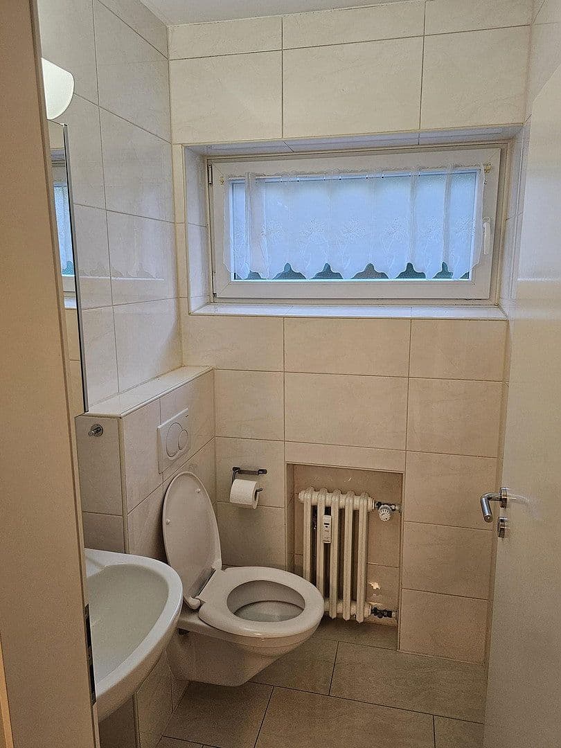 Prenájom bytu 3-izbový 101 m², Gladbeck, Severné Porýnie - Westfálsko Prenájom bytu 3-izbový 101 m², Gladbeck, Severné Porýnie - Westfálsko