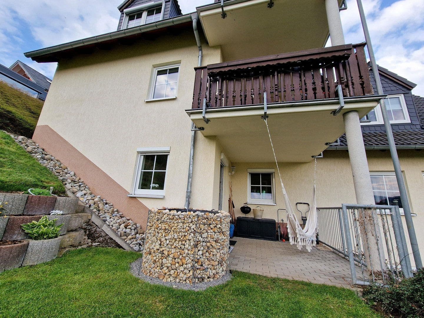 Predaj bytu 4-izbový 93 m², Schwarzenberg/Erzgebirge, Sasko Predaj bytu 4-izbový 93 m², Schwarzenberg/Erzgebirge, Sasko