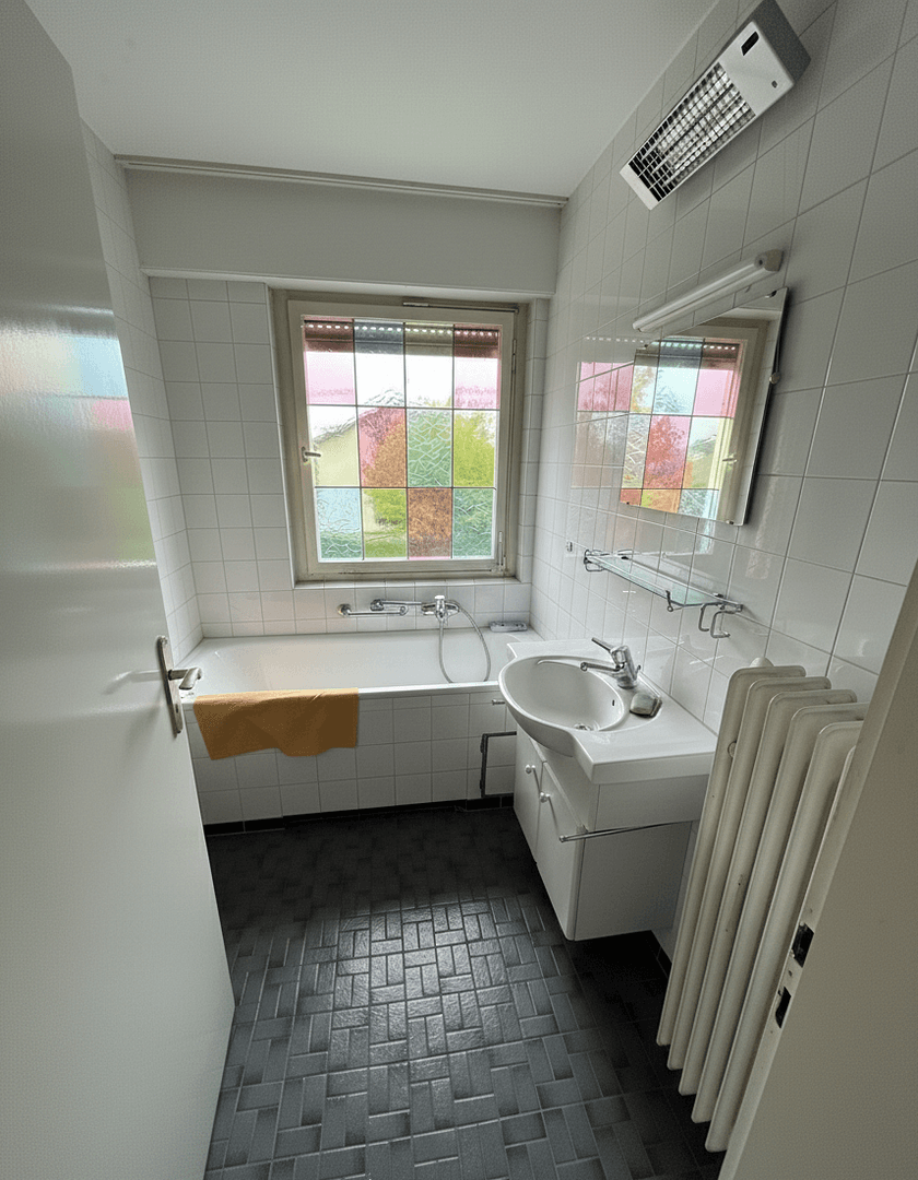 Prenájom bytu 4-izbový 100 m², Lärchenstr. 31, Birkenfeld, Bádensko-Wurttembersko Prenájom bytu 4-izbový 100 m², Lärchenstr. 31, Birkenfeld, Bádensko-Wurttembersko