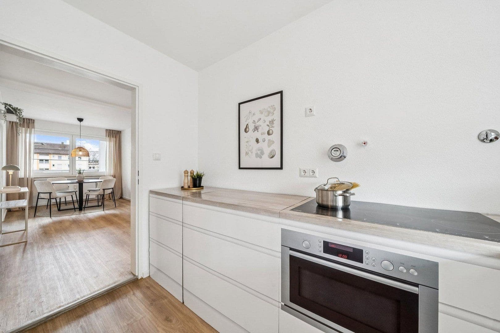 Predaj bytu 4-izbový 97 m², Königsbrunn, Bavorsko Predaj bytu 4-izbový 97 m², Königsbrunn, Bavorsko