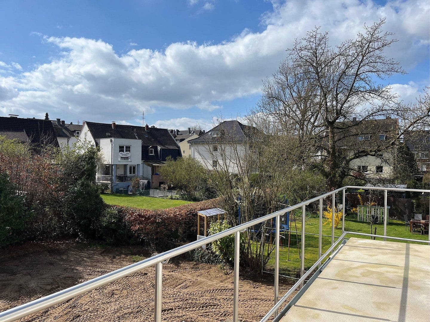 Prenájom bytu 3-izbový 102 m², Schwarzer Weg 17, Siegburg, Severné Porýnie - Westfálsko Prenájom bytu 3-izbový 102 m², Schwarzer Weg 17, Siegburg, Severné Porýnie - Westfálsko