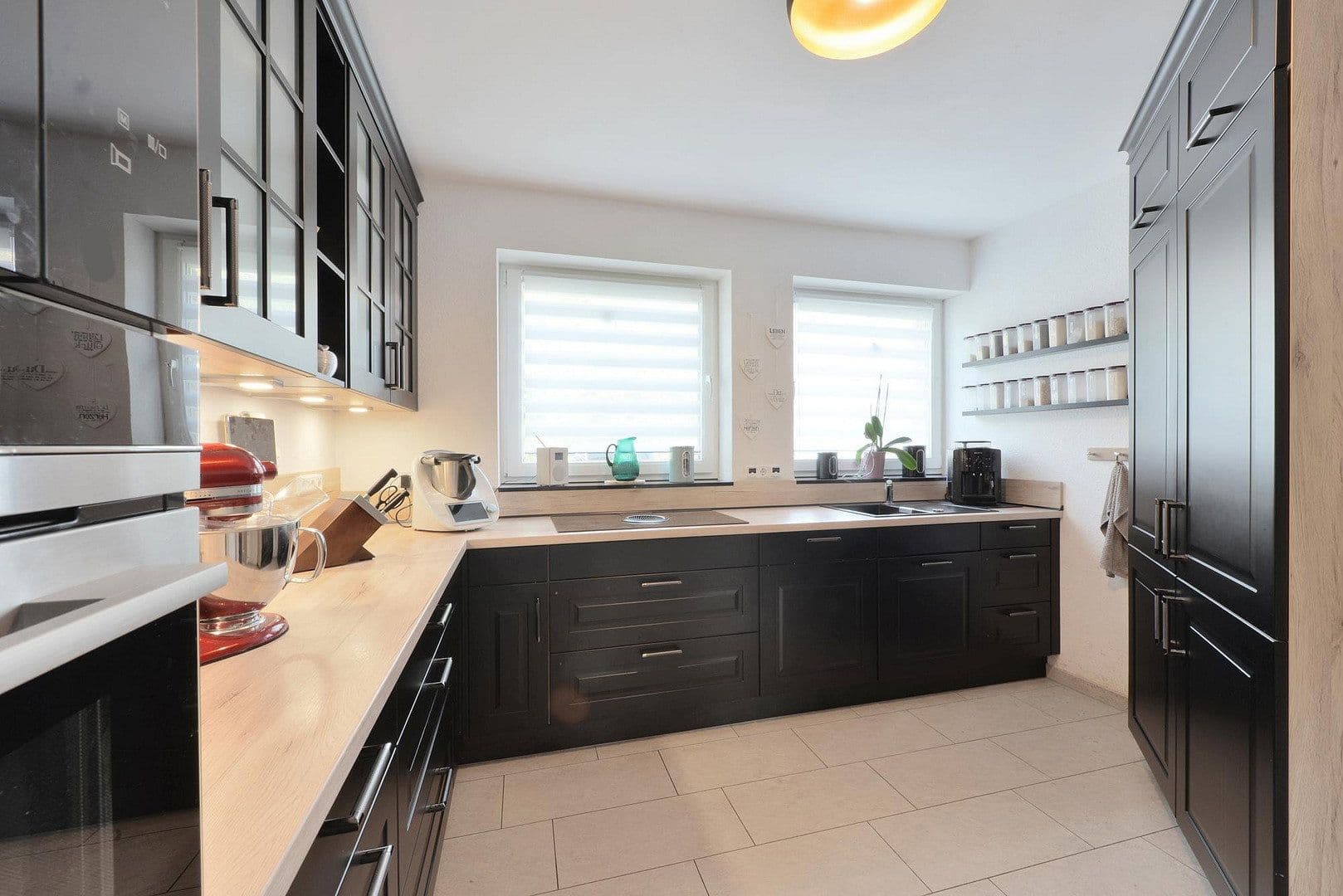 Predaj domu 119 m², pozemek 345 m², Günterstr. 56, Duisburg, Severné Porýnie - Westfálsko Predaj domu 119 m², pozemek 345 m², Günterstr. 56, Duisburg, Severné Porýnie - Westfálsko