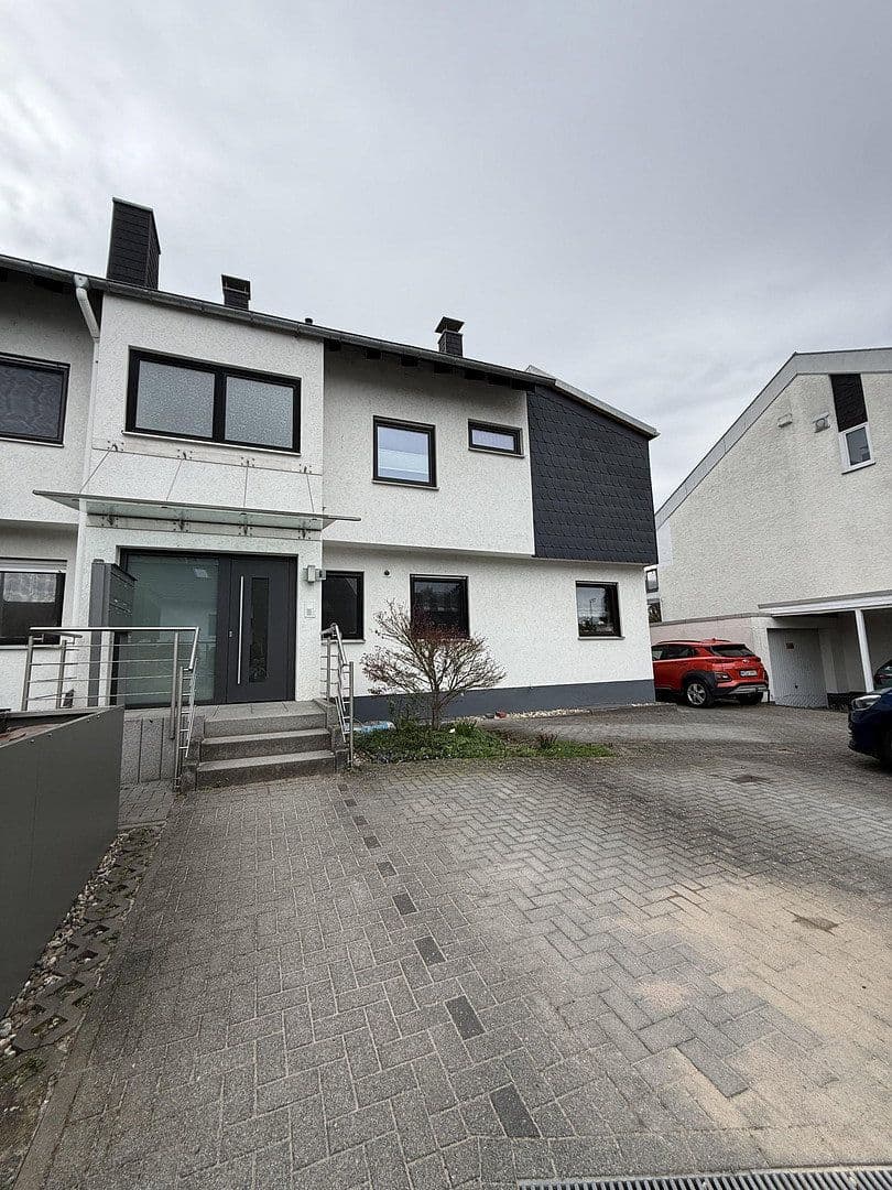 Predaj bytu 3-izbový 96 m², Bodenheim, Porýnie-Falcko Predaj bytu 3-izbový 96 m², Bodenheim, Porýnie-Falcko