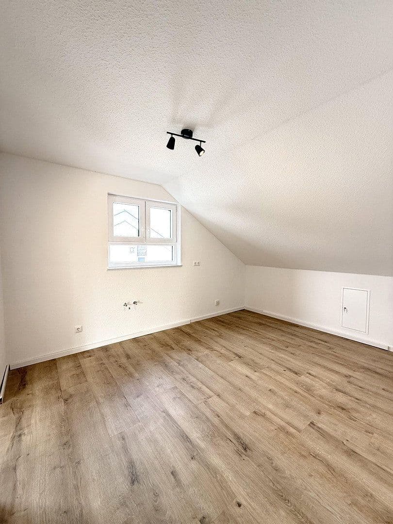 Predaj bytu 3-izbový 96 m², Bodenheim, Porýnie-Falcko Predaj bytu 3-izbový 96 m², Bodenheim, Porýnie-Falcko