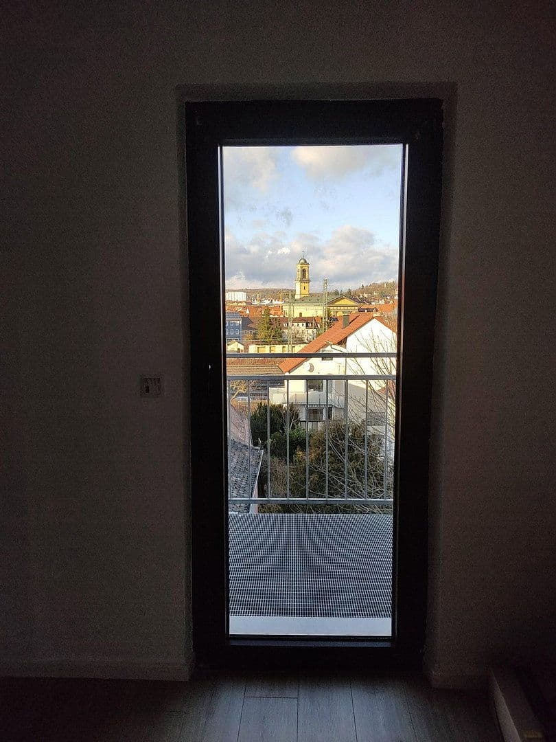 Prenájom bytu 5-izbový 114 m², Feuerbachstrasse, Ansbach, Bavorsko Prenájom bytu 5-izbový 114 m², Feuerbachstrasse, Ansbach, Bavorsko