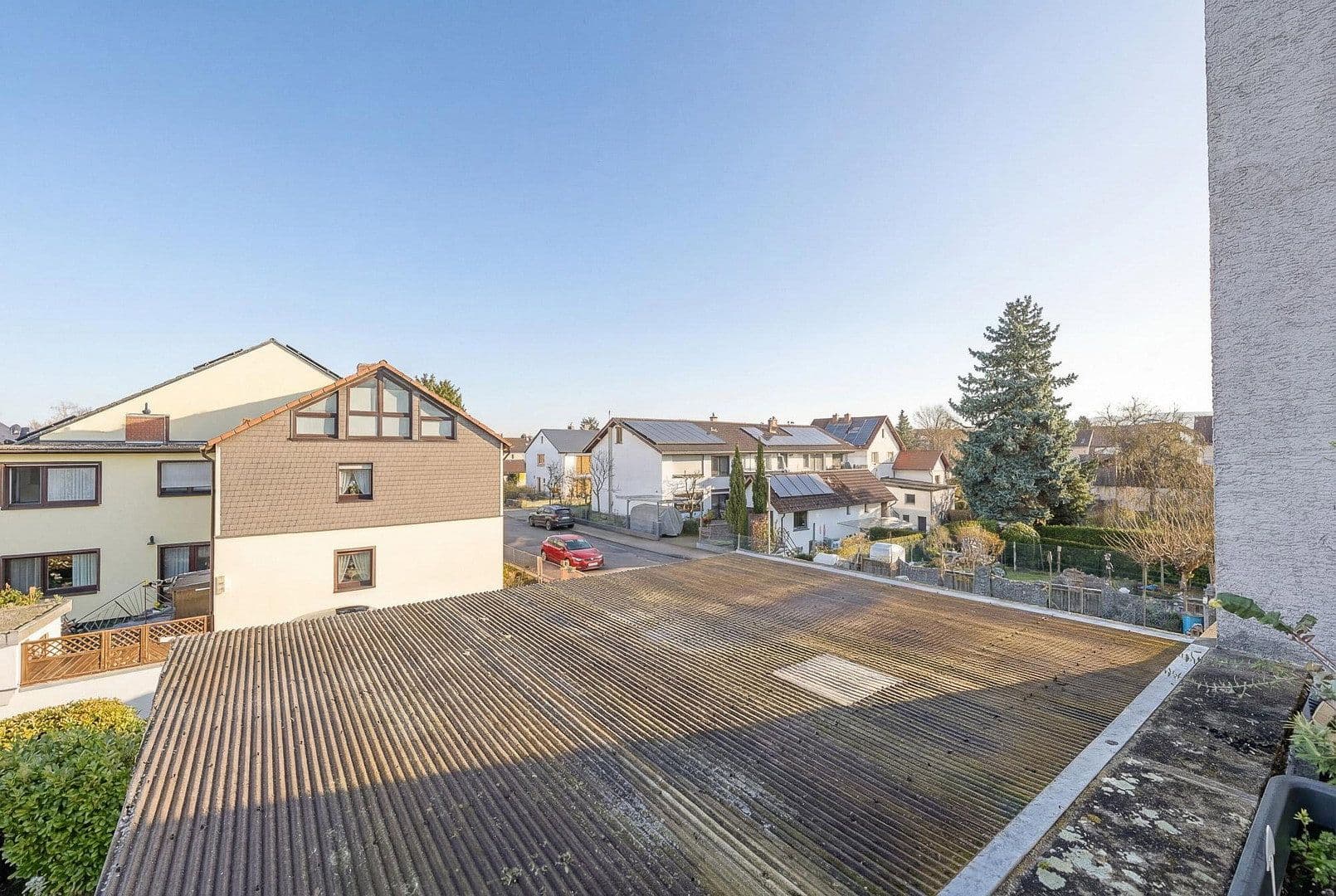 Prenájom bytu 4-izbový 109 m², Plankstadt, Bádensko-Wurttembersko Prenájom bytu 4-izbový 109 m², Plankstadt, Bádensko-Wurttembersko