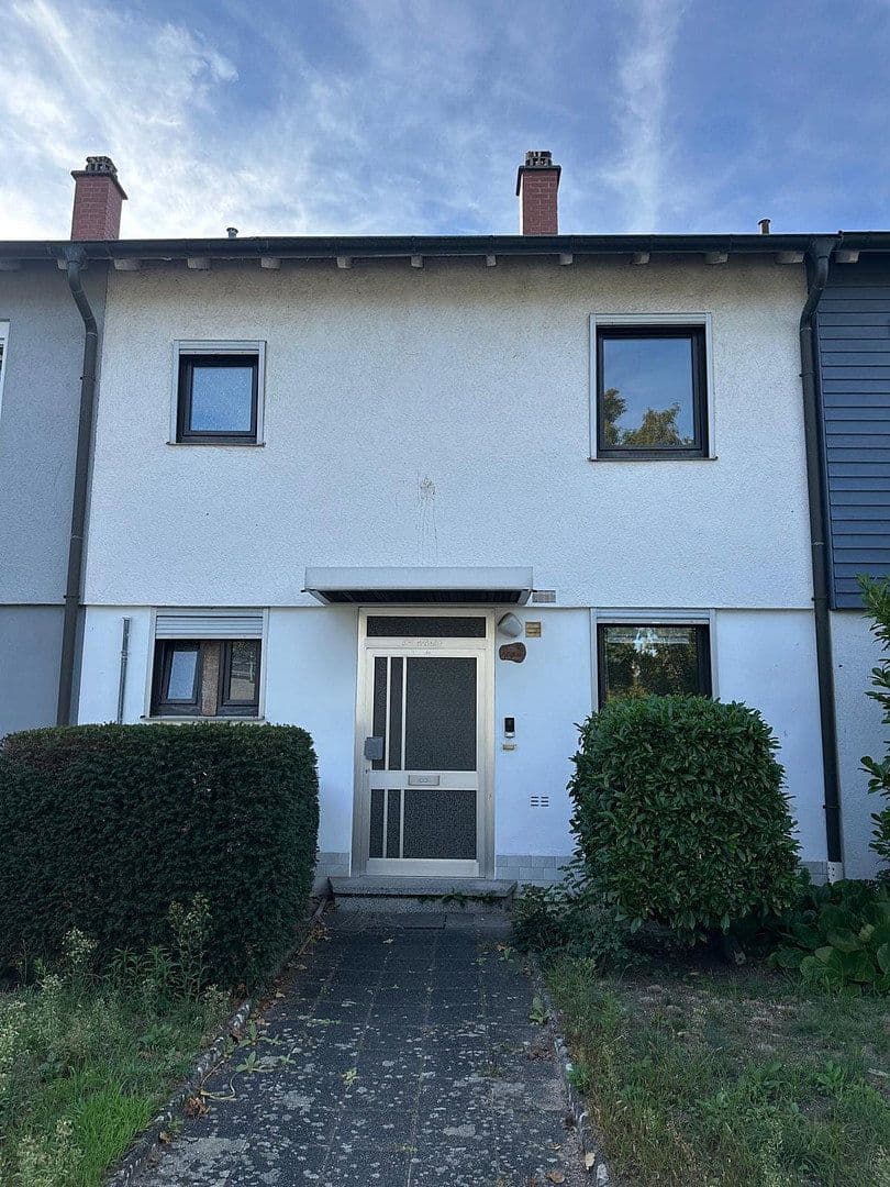 Predaj domu 90 m², pozemek 272 m², Amalie-Sieveking-Weg, Mannheim, Bádensko-Wurttembersko Predaj domu 90 m², pozemek 272 m², Amalie-Sieveking-Weg, Mannheim, Bádensko-Wurttembersko