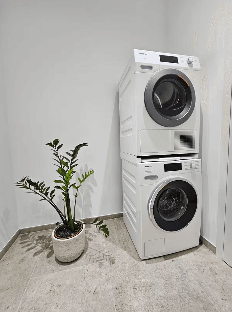 Prenájom bytu 2-izbový 66 m², A1 2, Mannheim, Bádensko-Wurttembersko Prenájom bytu 2-izbový 66 m², A1 2, Mannheim, Bádensko-Wurttembersko