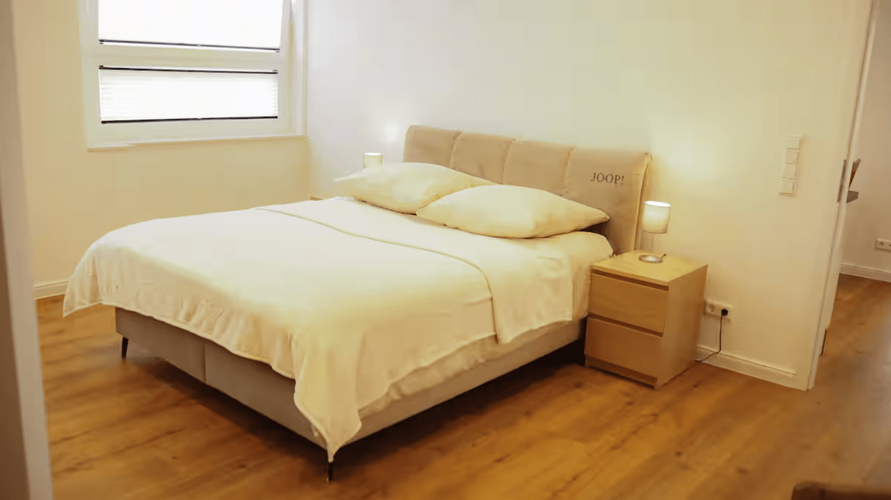 Prenájom bytu 2-izbový 66 m², A1 2, Mannheim, Bádensko-Wurttembersko Prenájom bytu 2-izbový 66 m², A1 2, Mannheim, Bádensko-Wurttembersko