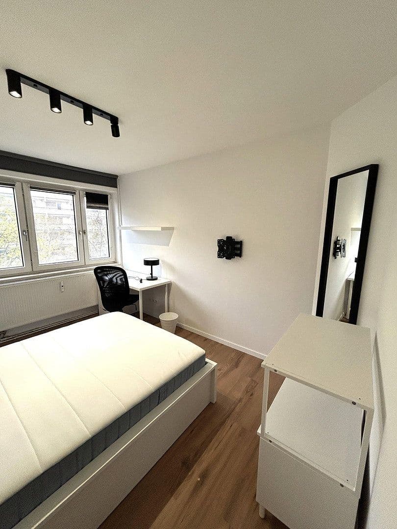 Prenájom bytu 3-izbový 62 m², Lüneburger Strasse 2a, München, Bavorsko Prenájom bytu 3-izbový 62 m², Lüneburger Strasse 2a, München, Bavorsko