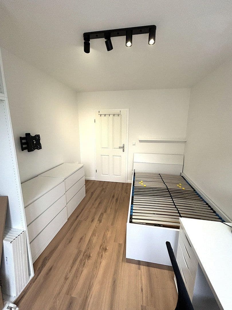 Prenájom bytu 3-izbový 62 m², Lüneburger Strasse 2a, München, Bavorsko Prenájom bytu 3-izbový 62 m², Lüneburger Strasse 2a, München, Bavorsko