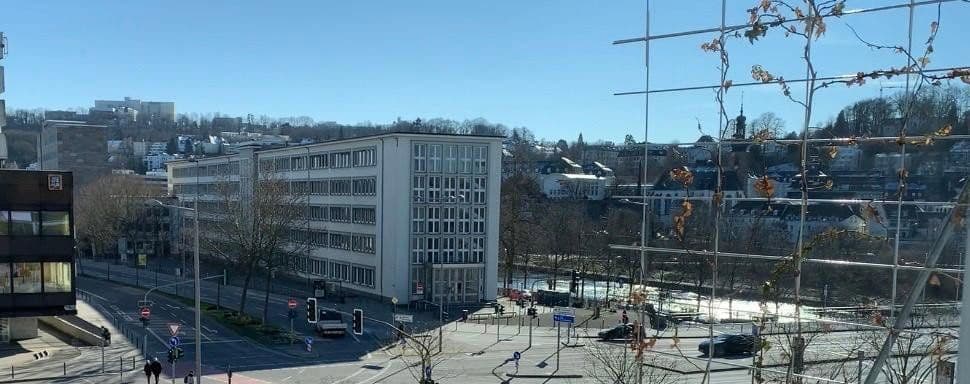 Predaj bytu 3-izbový 99 m², Berliner Promenade, Saarbrücken, Sársko Predaj bytu 3-izbový 99 m², Berliner Promenade, Saarbrücken, Sársko