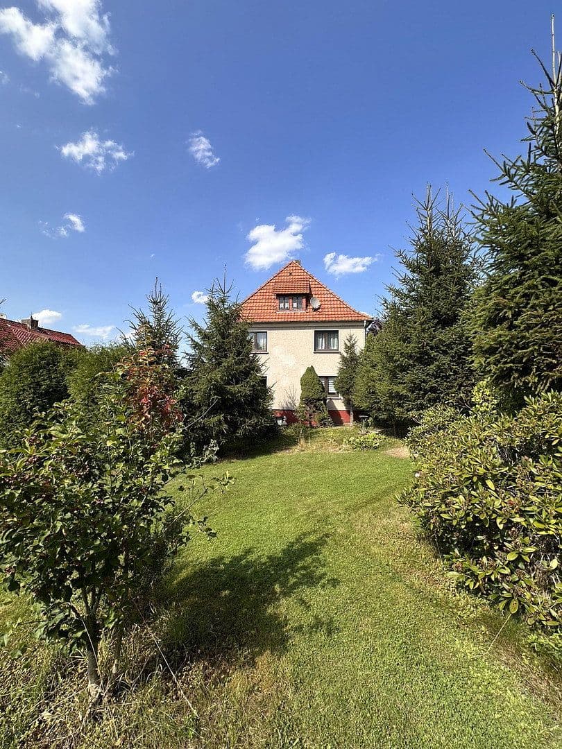 Predaj domu 148 m², pozemek 1.011 m², Heringen (Werra), Hesensko Predaj domu 148 m², pozemek 1.011 m², Heringen (Werra), Hesensko