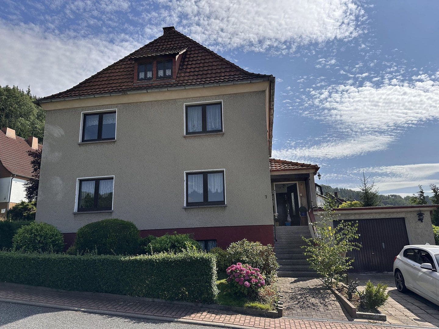 Predaj domu 148 m², pozemek 1.011 m², Heringen (Werra), Hesensko Predaj domu 148 m², pozemek 1.011 m², Heringen (Werra), Hesensko