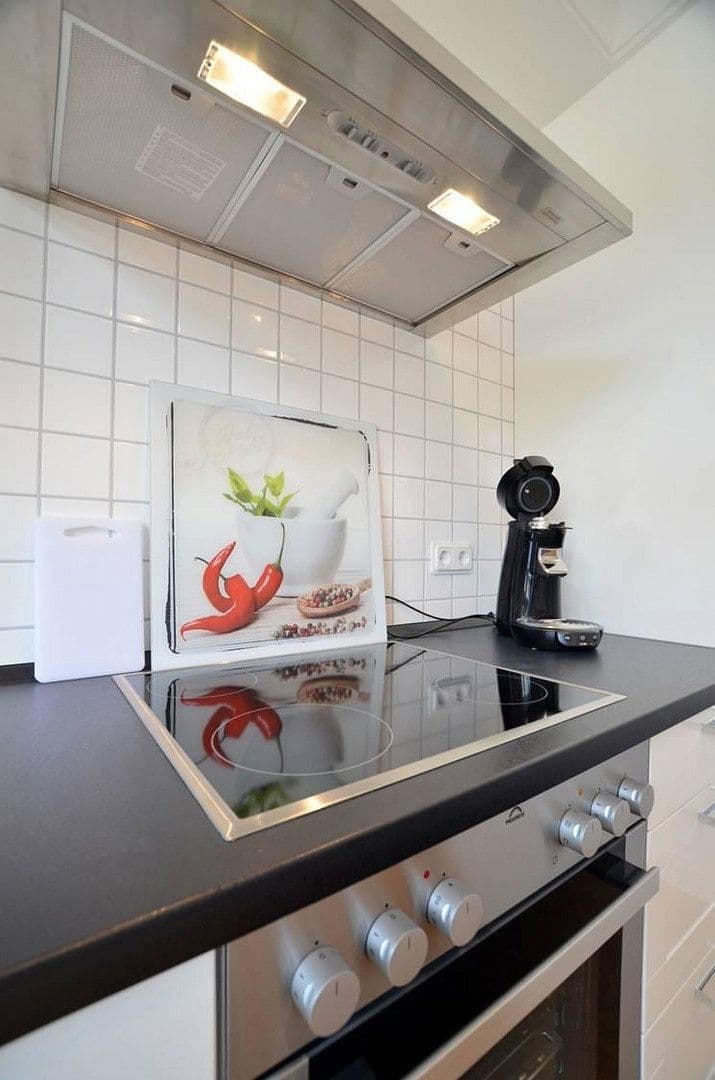 Prenájom bytu 3-izbový 85 m², Hauptstr. 561, Königswinter, Severné Porýnie - Westfálsko Prenájom bytu 3-izbový 85 m², Hauptstr. 561, Königswinter, Severné Porýnie - Westfálsko