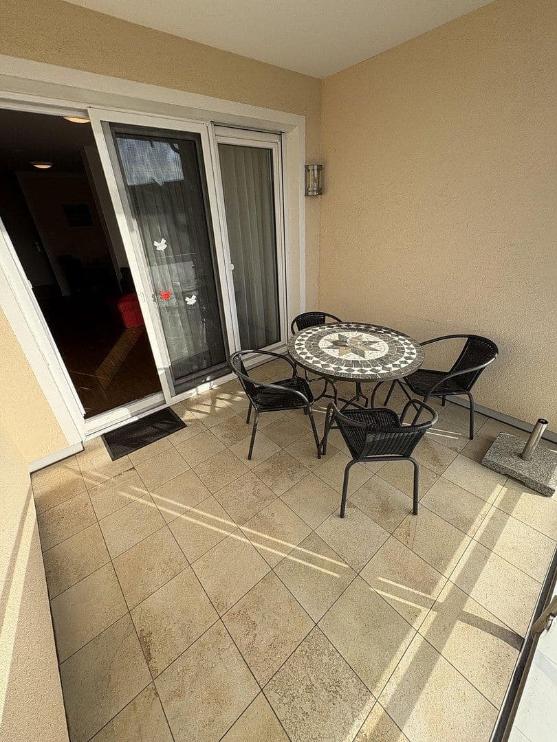 Prenájom bytu 2-izbový 56 m², Hanfelder Straße 7a, Gauting OT-Oberbrunn, Bavorsko Prenájom bytu 2-izbový 56 m², Hanfelder Straße 7a, Gauting OT-Oberbrunn, Bavorsko