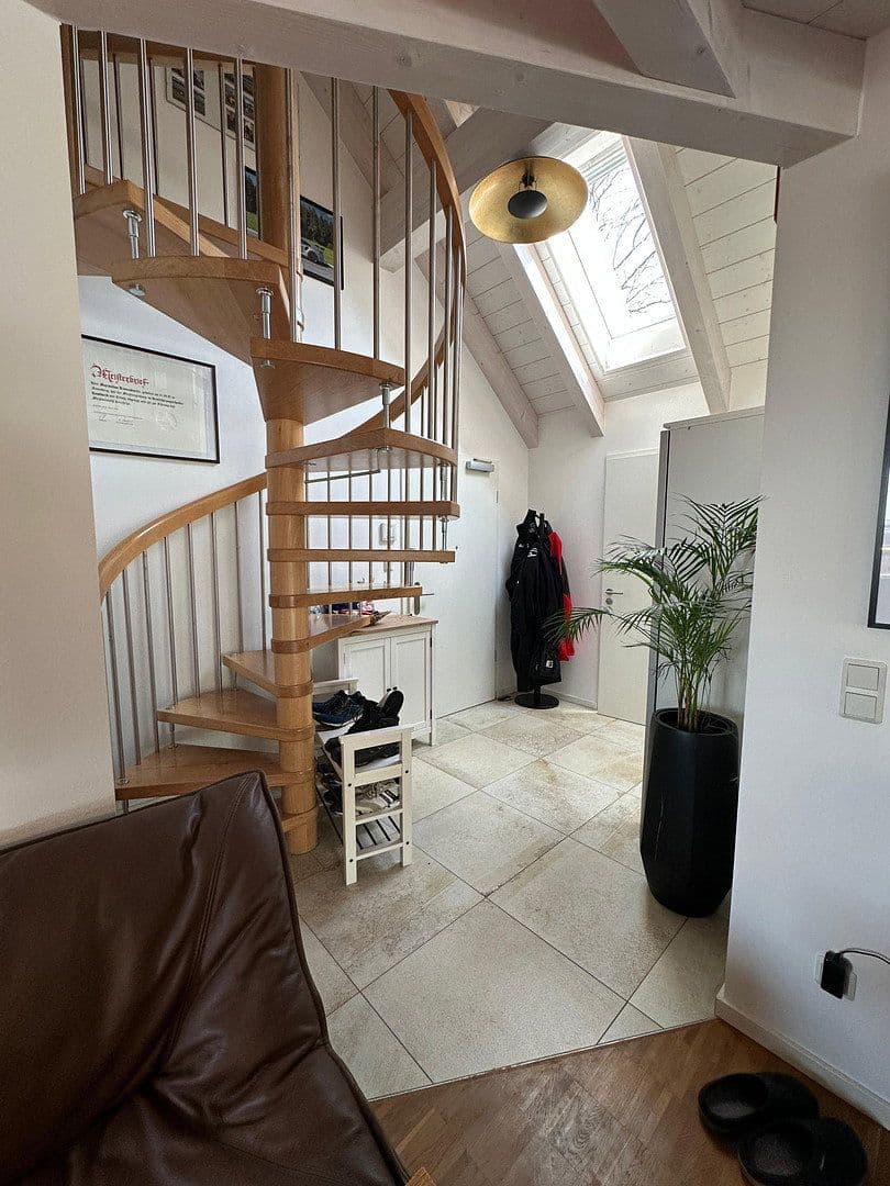 Prenájom bytu 4-izbový 116 m², Hanfelder Str. 7a, Oberbrunn, Bavorsko Prenájom bytu 4-izbový 116 m², Hanfelder Str. 7a, Oberbrunn, Bavorsko