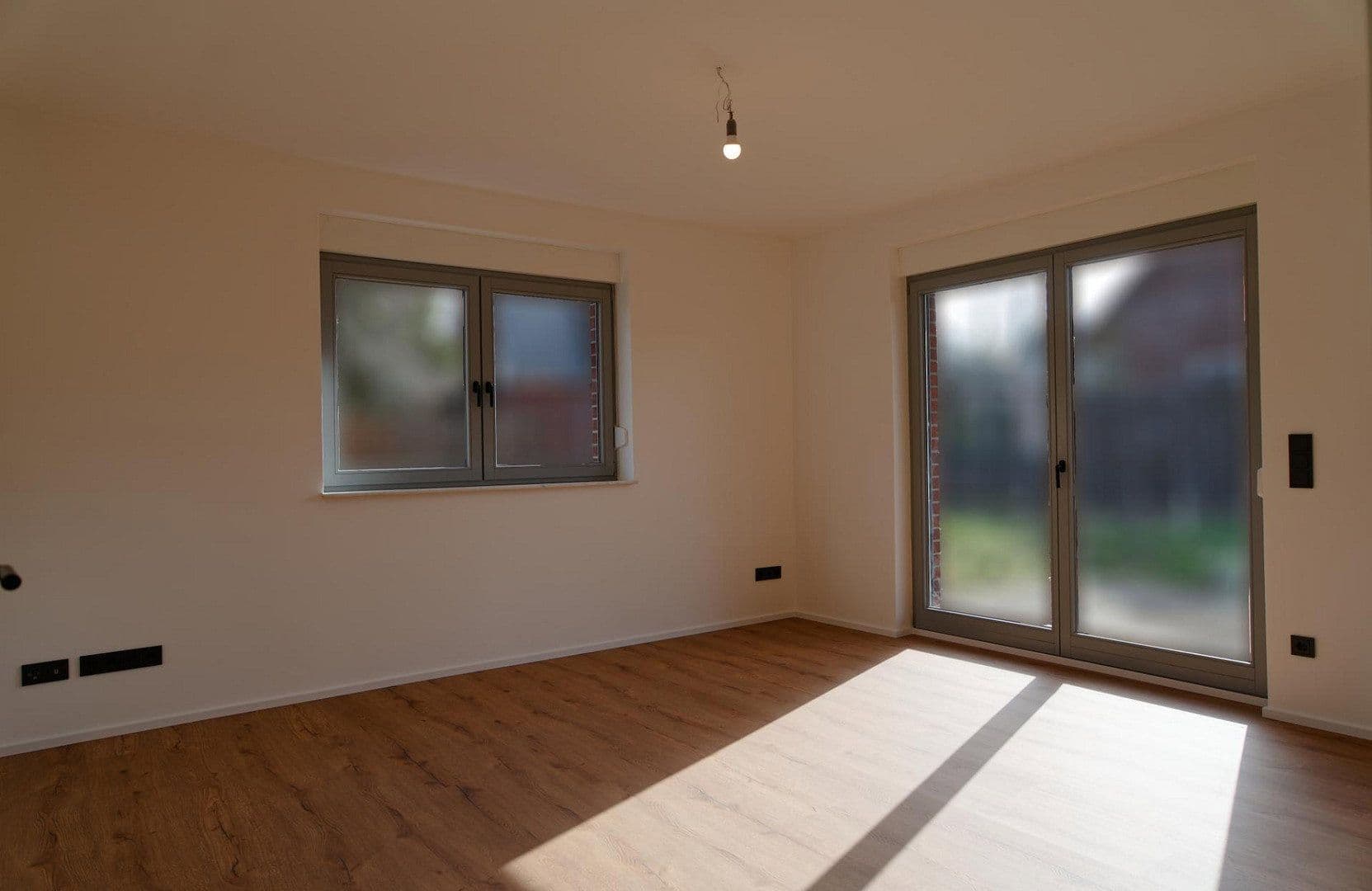 Prenájom bytu 2-izbový 80 m², Ebstorf, Dolné Sasko Prenájom bytu 2-izbový 80 m², Ebstorf, Dolné Sasko