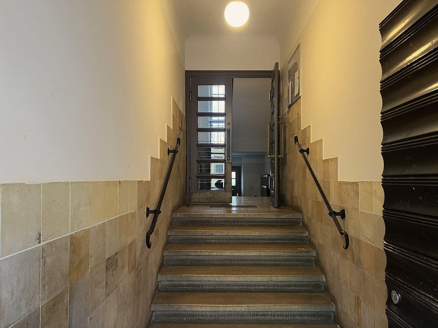 Predaj bytu 2-izbový 81 m², Cannabichstr. 9, München, Bavorsko Predaj bytu 2-izbový 81 m², Cannabichstr. 9, München, Bavorsko