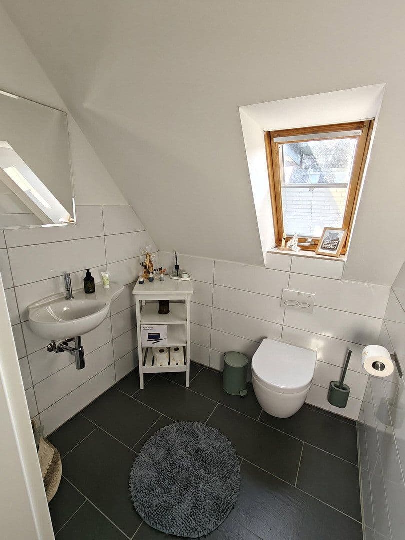 Predaj bytu 3-izbový 87 m², Dinslaken, Severné Porýnie - Westfálsko Predaj bytu 3-izbový 87 m², Dinslaken, Severné Porýnie - Westfálsko