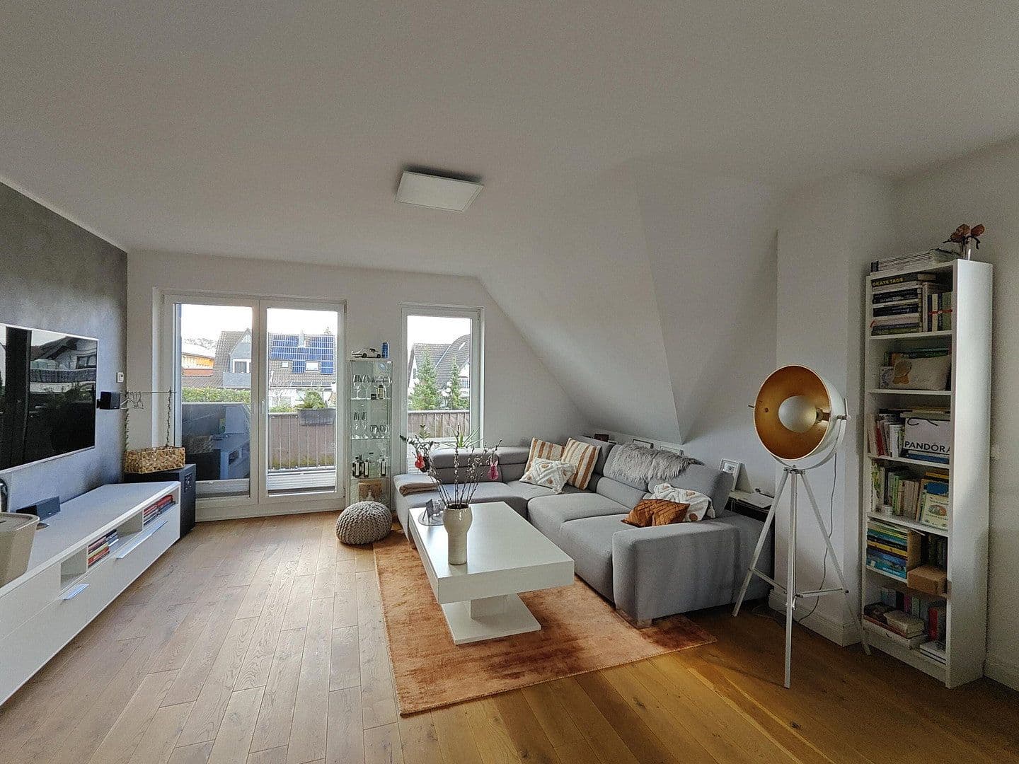 Predaj bytu 3-izbový 87 m², Dinslaken, Severné Porýnie - Westfálsko Predaj bytu 3-izbový 87 m², Dinslaken, Severné Porýnie - Westfálsko