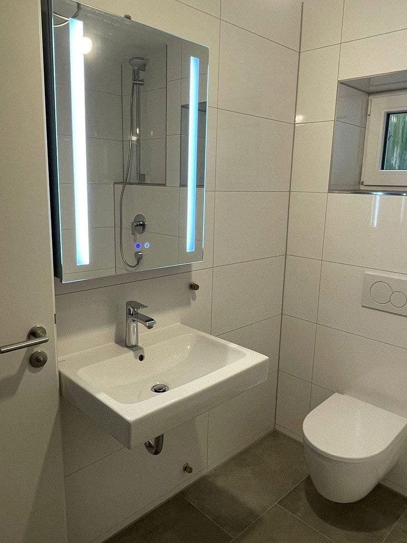 Prenájom bytu 2-izbový 63 m², Schillerstraße 21, Weil der Stadt, Bádensko-Wurttembersko Prenájom bytu 2-izbový 63 m², Schillerstraße 21, Weil der Stadt, Bádensko-Wurttembersko