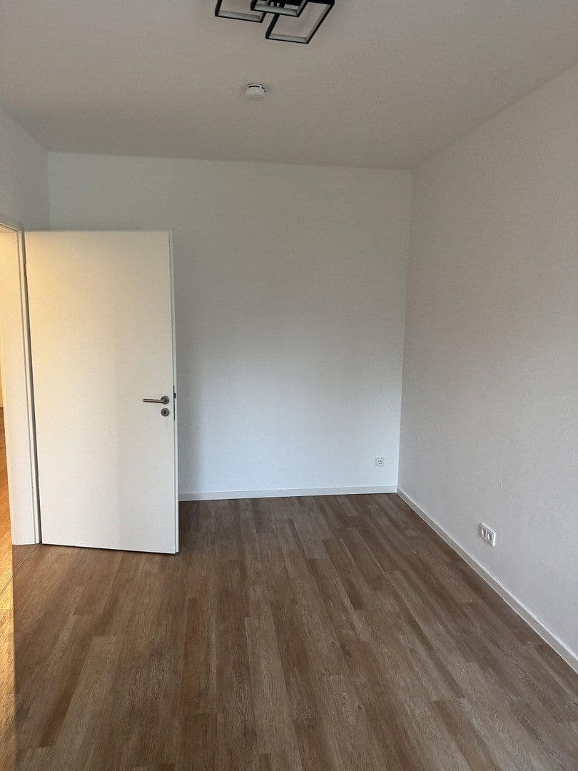 Prenájom bytu 3-izbový 91 m², Stallschreiberstraße 24, Berlin, Berlín Prenájom bytu 3-izbový 91 m², Stallschreiberstraße 24, Berlin, Berlín