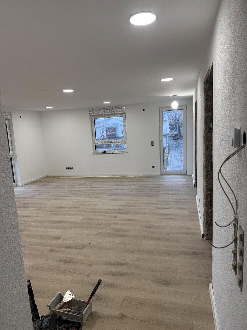 Prenájom bytu 2-izbový 70 m², Norath, Porýnie-Falcko Prenájom bytu 2-izbový 70 m², Norath, Porýnie-Falcko