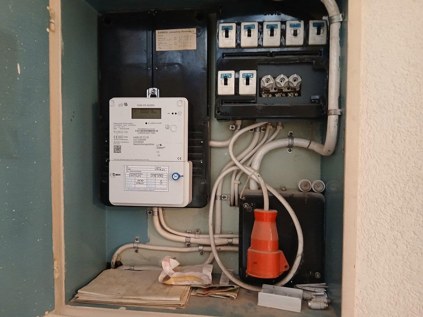 Predaj domu 160 m², pozemek 448 m², Tulpenstr. 9, Erdmannhausen, Bádensko-Wurttembersko Predaj domu 160 m², pozemek 448 m², Tulpenstr. 9, Erdmannhausen, Bádensko-Wurttembersko