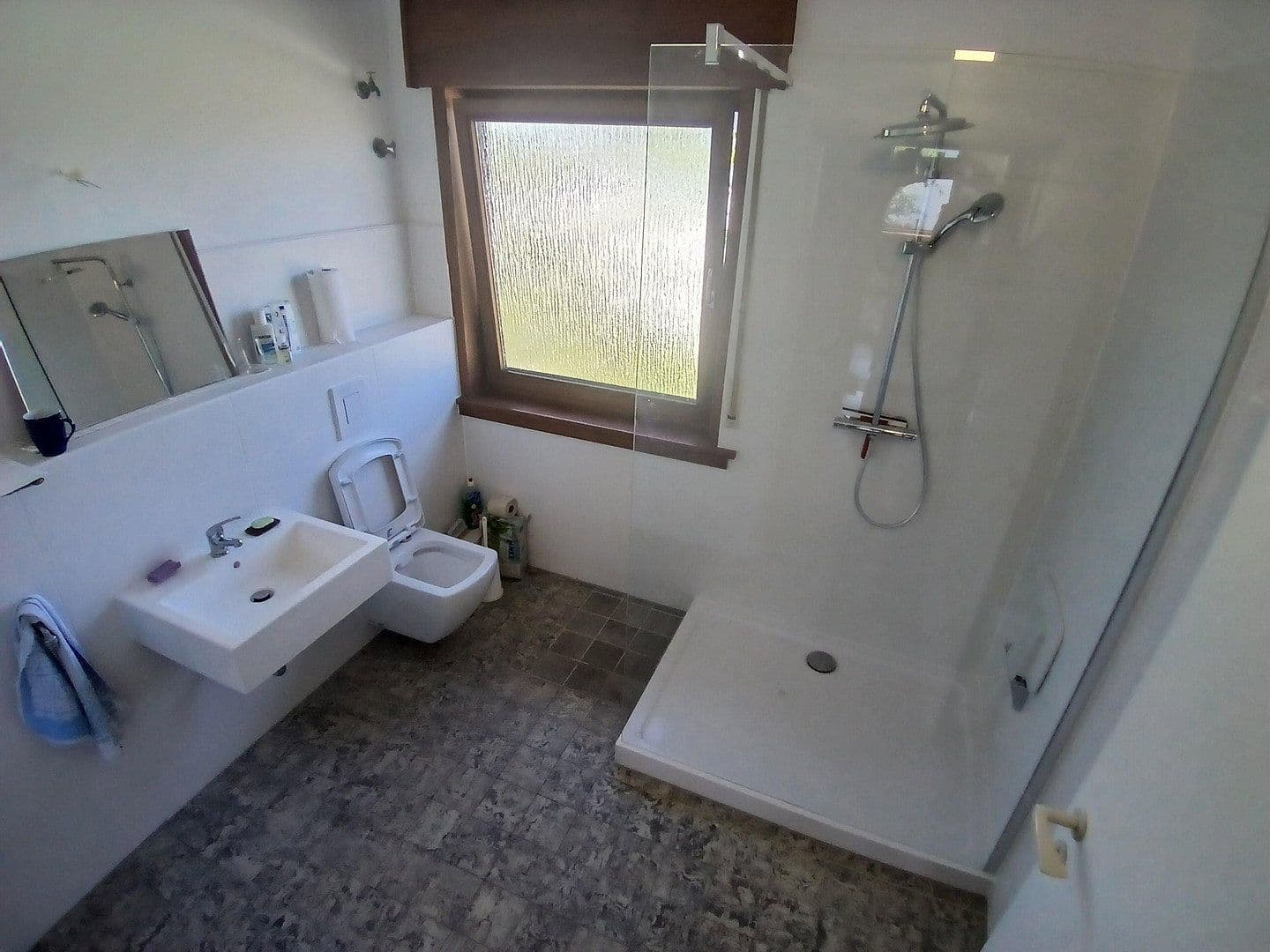 Predaj domu 160 m², pozemek 448 m², Tulpenstr. 9, Erdmannhausen, Bádensko-Wurttembersko Predaj domu 160 m², pozemek 448 m², Tulpenstr. 9, Erdmannhausen, Bádensko-Wurttembersko