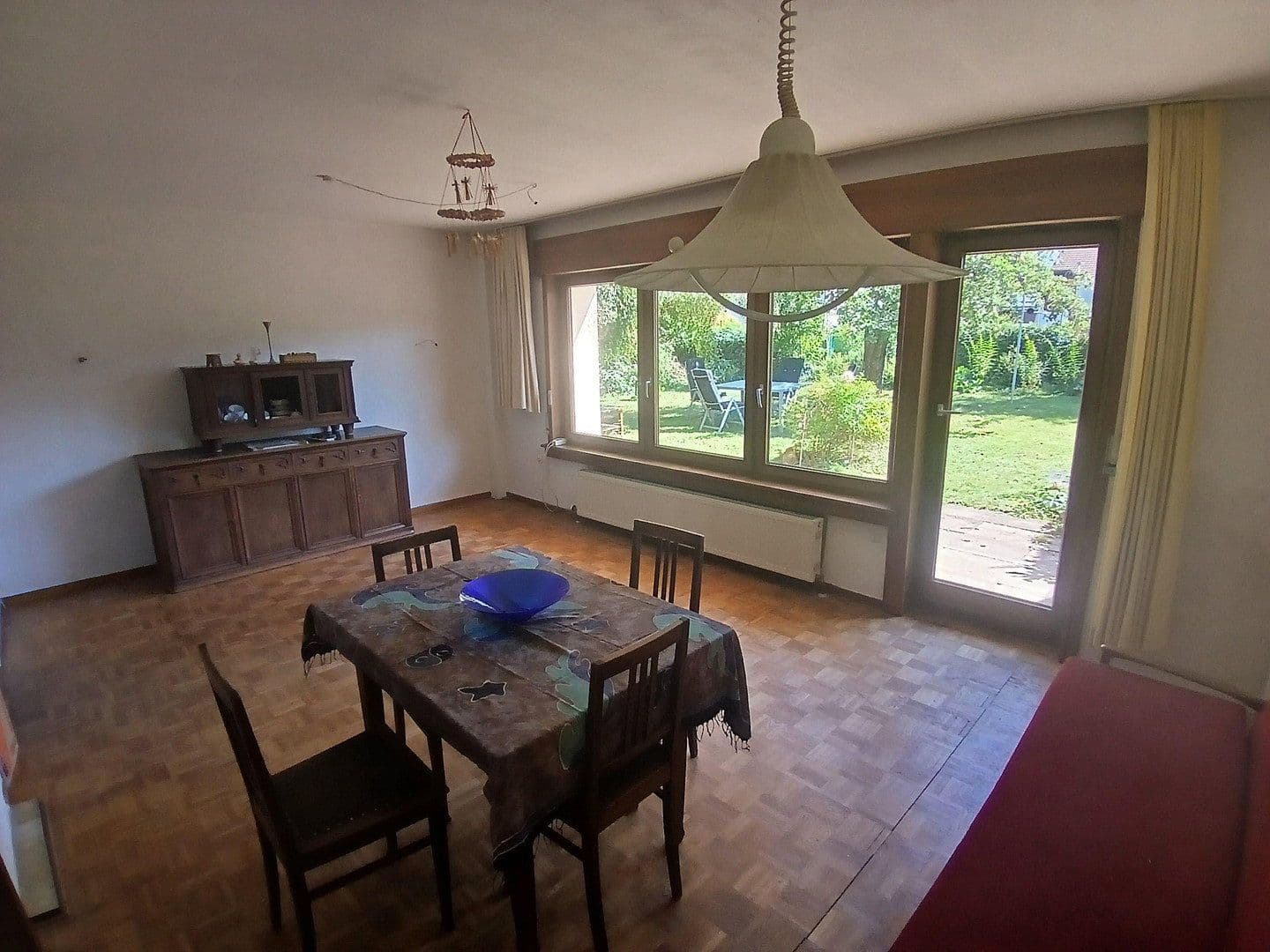 Predaj domu 160 m², pozemek 448 m², Tulpenstr. 9, Erdmannhausen, Bádensko-Wurttembersko Predaj domu 160 m², pozemek 448 m², Tulpenstr. 9, Erdmannhausen, Bádensko-Wurttembersko