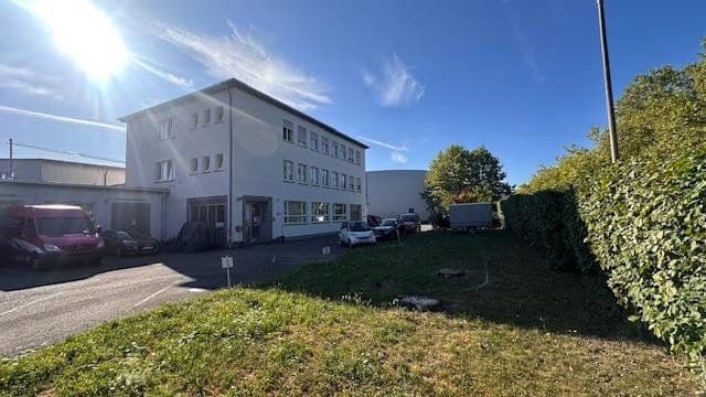 Prenájom kancelárie 386 m², Max-Lang-Straße 36, Leinfelden-Echterdingen, Bádensko-Wurttembersko Prenájom kancelárie 386 m², Max-Lang-Straße 36, Leinfelden-Echterdingen, Bádensko-Wurttembersko