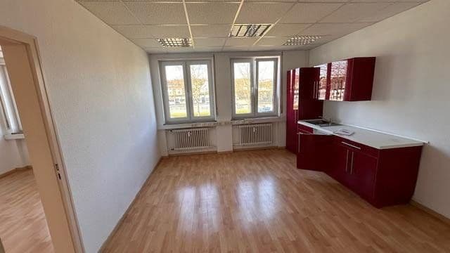 Prenájom kancelárie 386 m², Max-Lang-Straße 36, Leinfelden-Echterdingen, Bádensko-Wurttembersko Prenájom kancelárie 386 m², Max-Lang-Straße 36, Leinfelden-Echterdingen, Bádensko-Wurttembersko