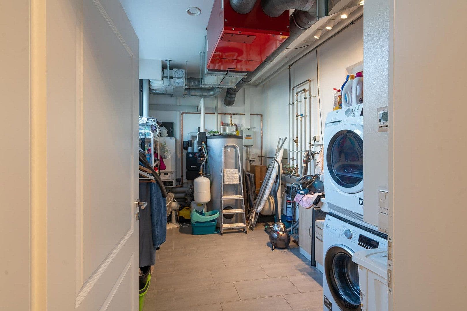 Predaj domu 315 m², pozemek 727 m², Satteldorf, Bádensko-Wurttembersko Predaj domu 315 m², pozemek 727 m², Satteldorf, Bádensko-Wurttembersko