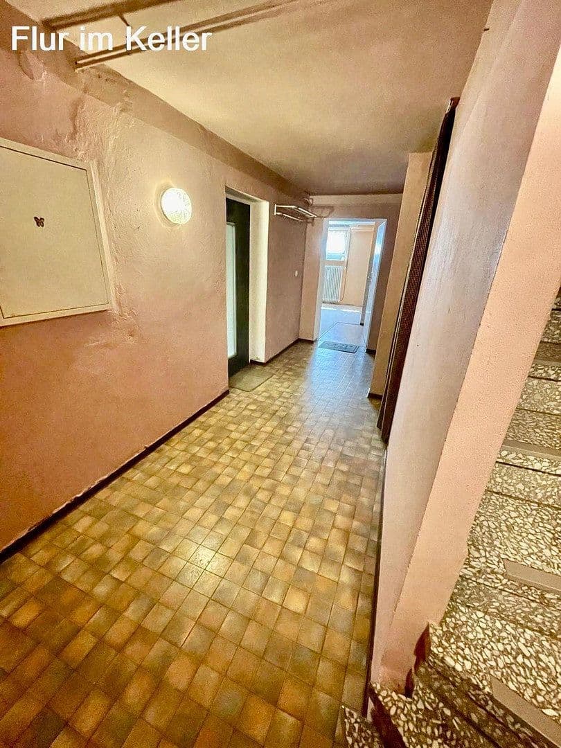 Predaj domu 210 m², pozemek 916 m², Uetze, Dolné Sasko Predaj domu 210 m², pozemek 916 m², Uetze, Dolné Sasko