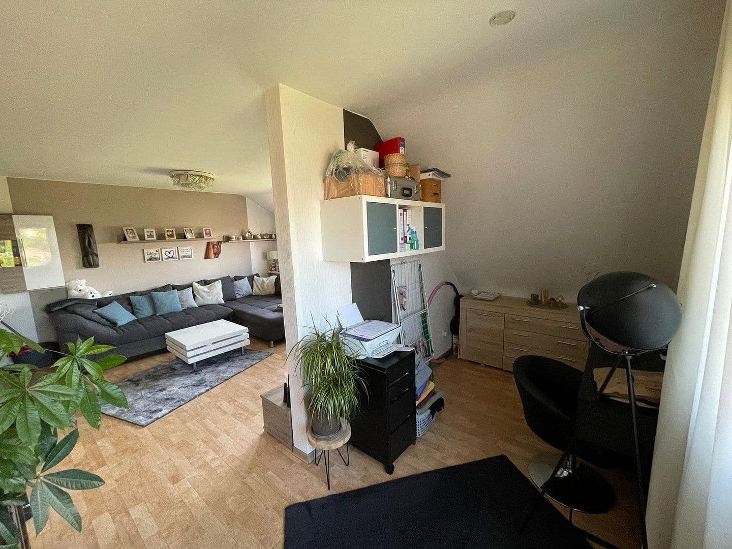 Predaj domu 210 m², pozemek 916 m², Uetze, Dolné Sasko Predaj domu 210 m², pozemek 916 m², Uetze, Dolné Sasko