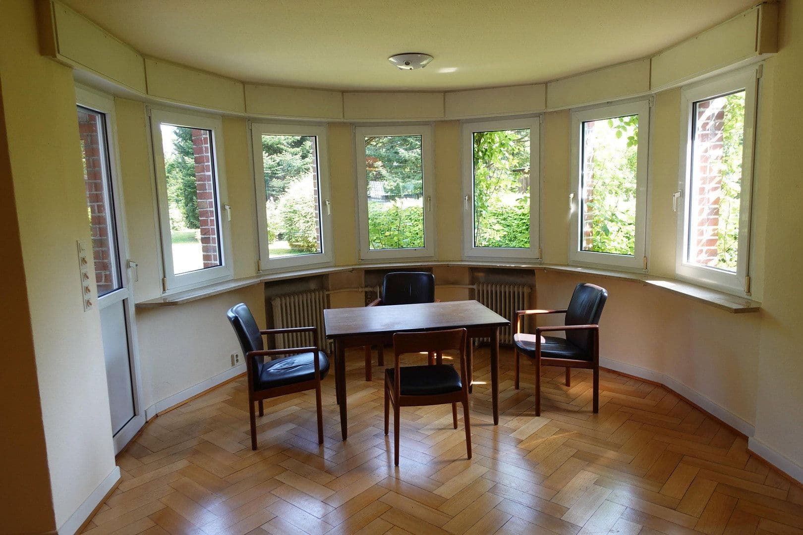 Predaj domu 170 m², pozemek 1.293 m², Hamburg, Hamburg Predaj domu 170 m², pozemek 1.293 m², Hamburg, Hamburg