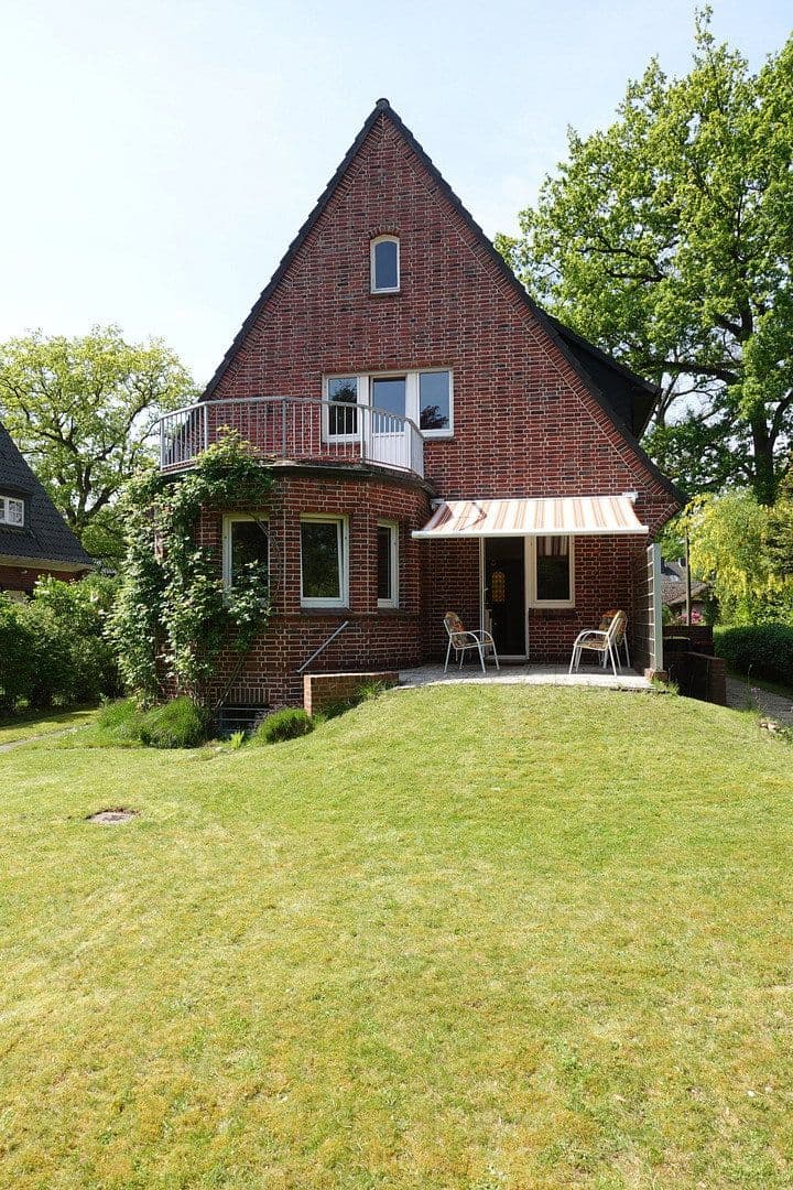 Predaj domu 170 m², pozemek 1.293 m², Hamburg, Hamburg Predaj domu 170 m², pozemek 1.293 m², Hamburg, Hamburg