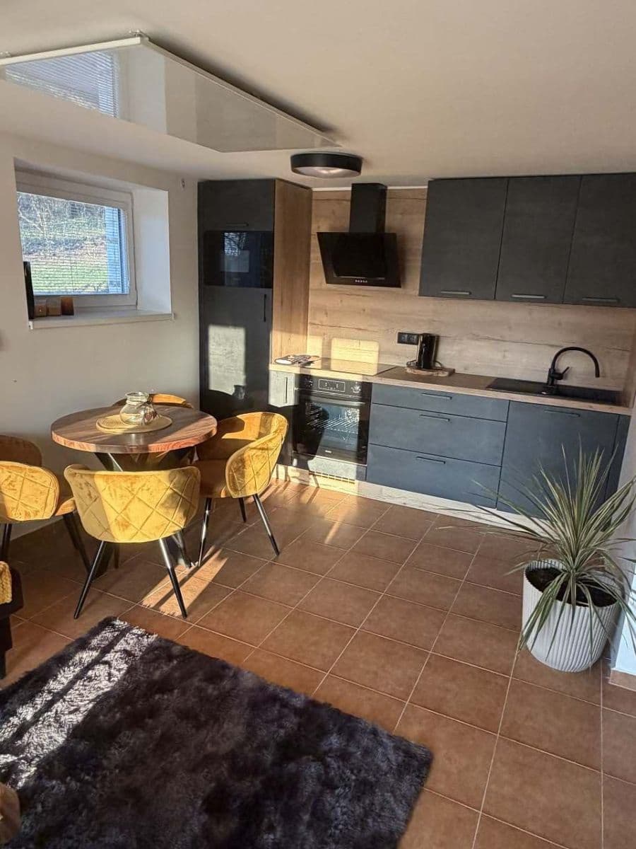 Prenájom rekreačného objektu, Tvarožná Lhota, Jihomoravský kraj Prenájom rekreačného objektu, Tvarožná Lhota, Jihomoravský kraj