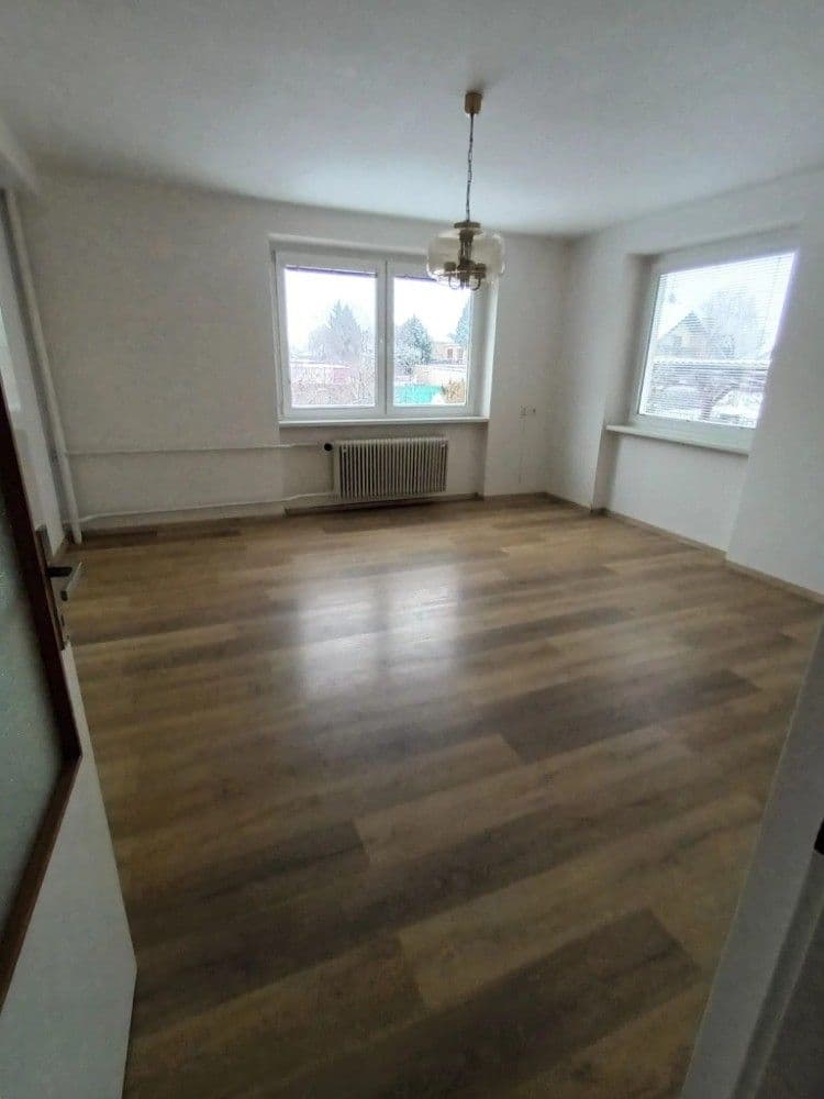 Prenájom bytu 3-izbový 70 m², Jiráskova, Tursko, Středočeský kraj Prenájom bytu 3-izbový 70 m², Jiráskova, Tursko, Středočeský kraj