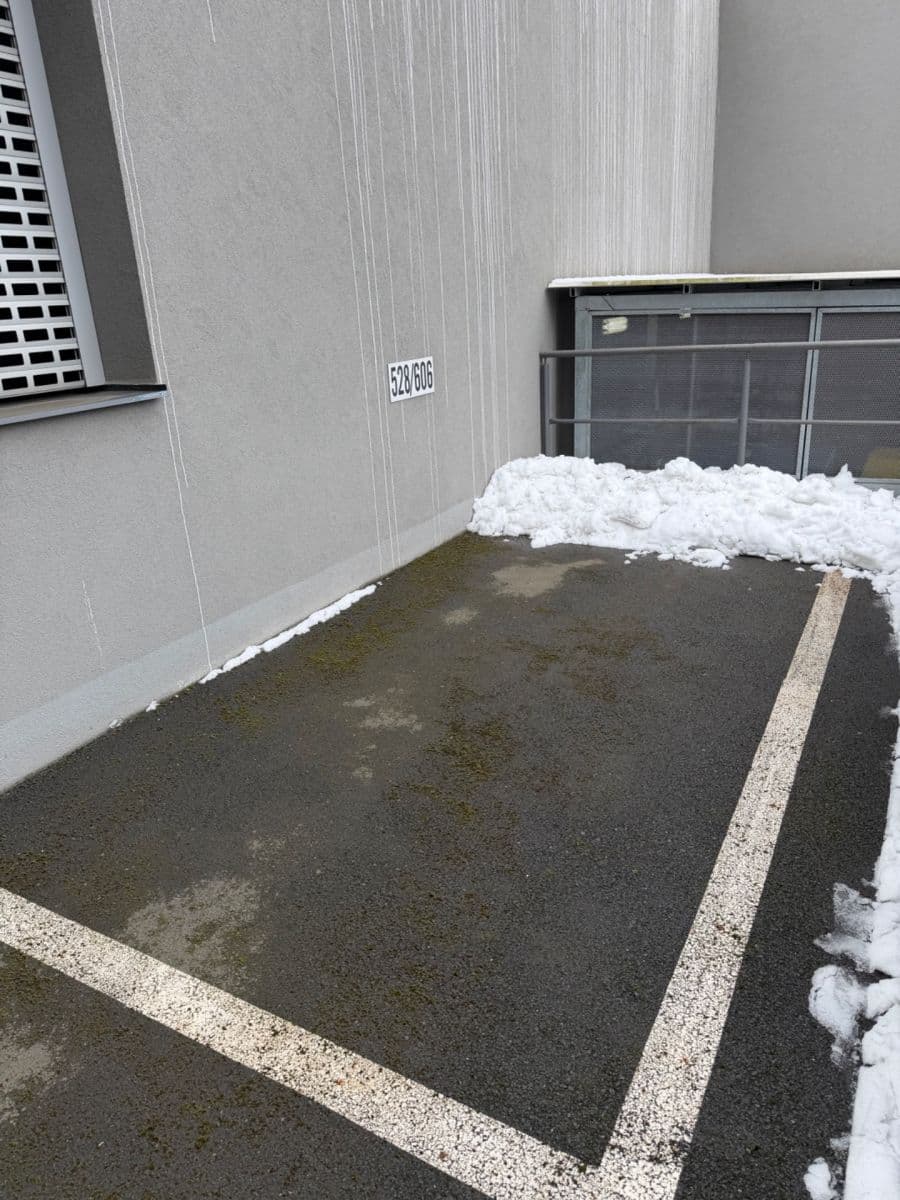 Prenájom bytu 1-izbový 24 m², Hornoměcholupská, Praha, Praha Prenájom bytu 1-izbový 24 m², Hornoměcholupská, Praha, Praha