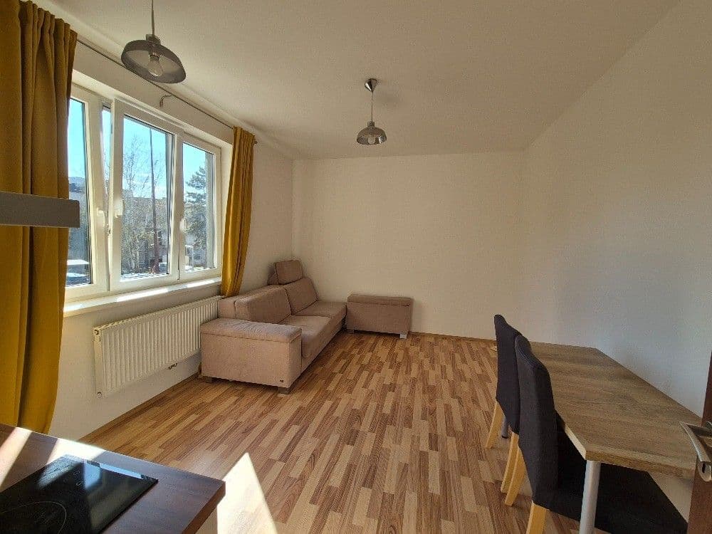 Prenájom bytu 1-izbový 24 m², Freyova, Praha, Praha Prenájom bytu 1-izbový 24 m², Freyova, Praha, Praha