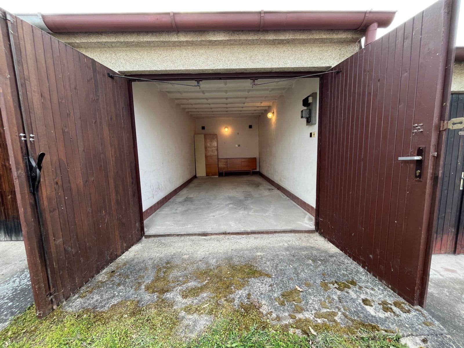 Predaj garáže 19 m², Nádražní, Klatovy, Plzeňský kraj Predaj garáže 19 m², Nádražní, Klatovy, Plzeňský kraj