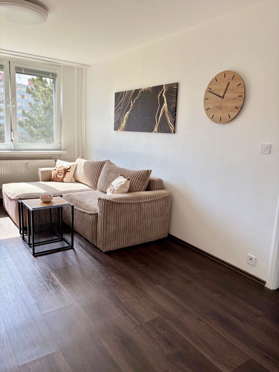 Predaj bytu 2-izbový 43 m², Neapolská, Praha, Praha Predaj bytu 2-izbový 43 m², Neapolská, Praha, Praha