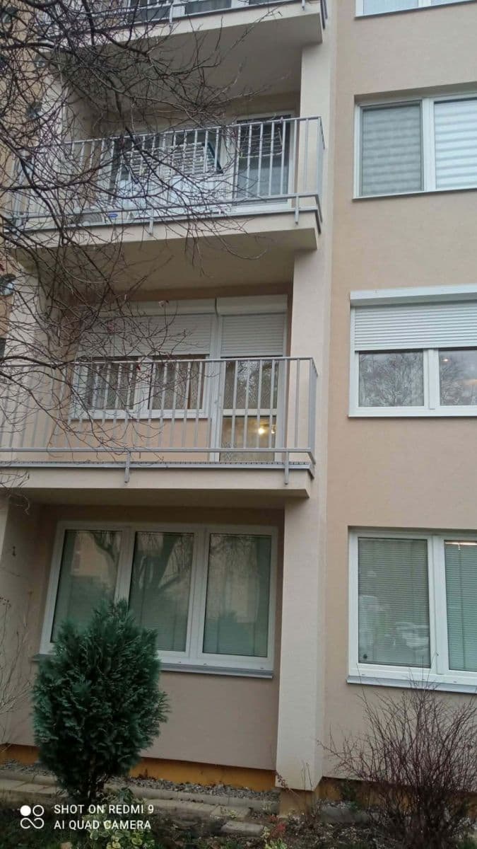 Predaj bytu 3-izbový 78 m², Dukelská, Zlín, Zlínský kraj Predaj bytu 3-izbový 78 m², Dukelská, Zlín, Zlínský kraj