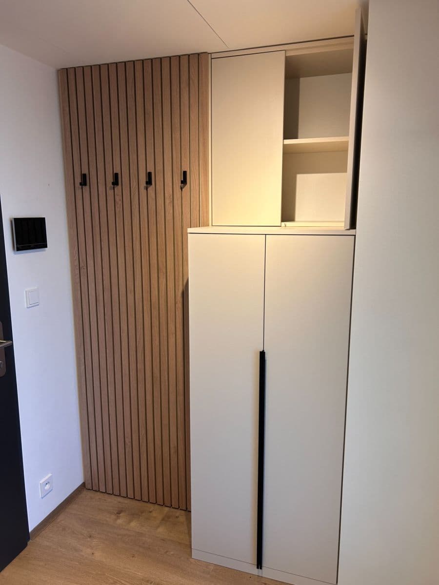 Predaj bytu 1-izbový 32 m², U Lihovaru, Praha, Praha Predaj bytu 1-izbový 32 m², U Lihovaru, Praha, Praha