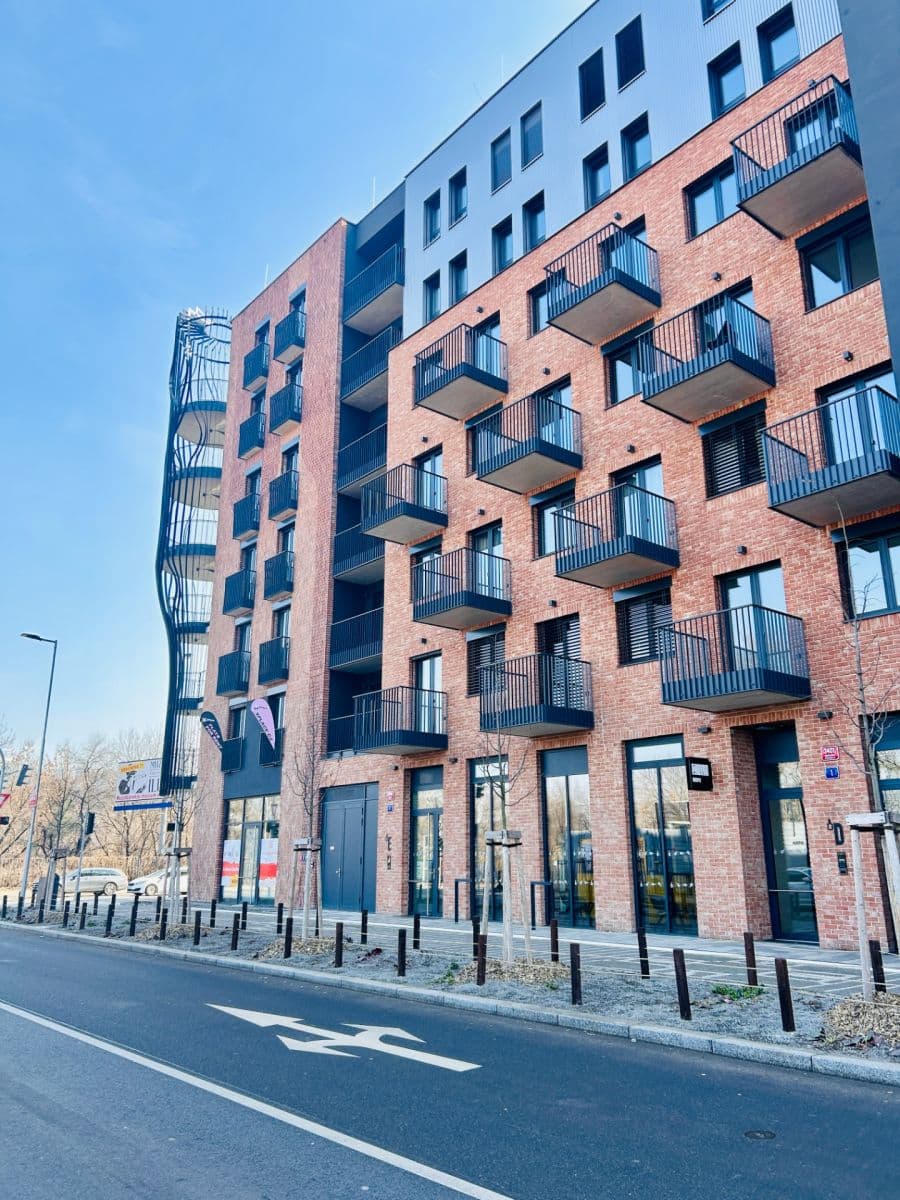 Predaj bytu 1-izbový 32 m², U Lihovaru, Praha, Praha Predaj bytu 1-izbový 32 m², U Lihovaru, Praha, Praha