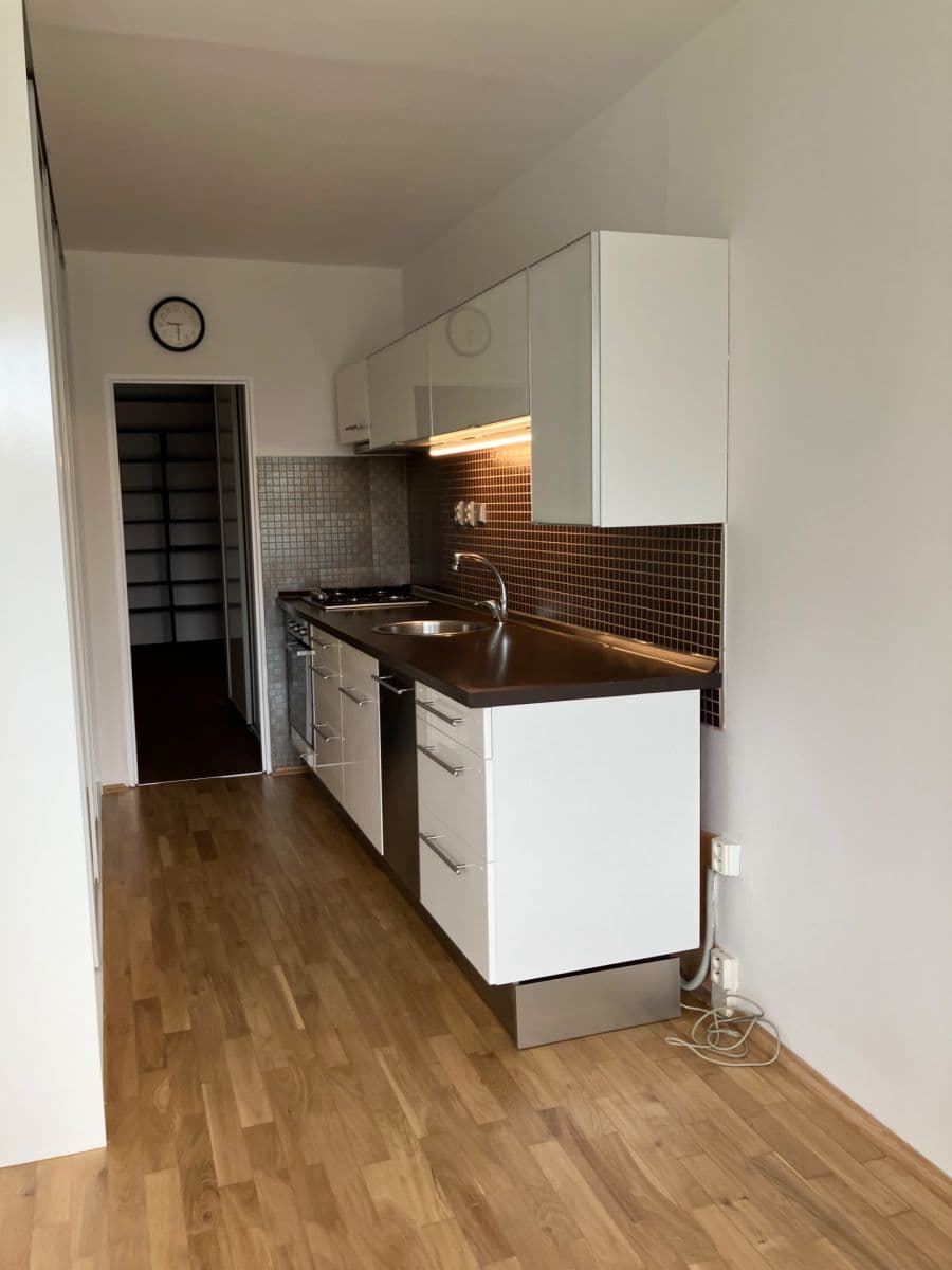 Predaj bytu 3-izbový 92 m², Aubrechtové, Praha, Praha Predaj bytu 3-izbový 92 m², Aubrechtové, Praha, Praha