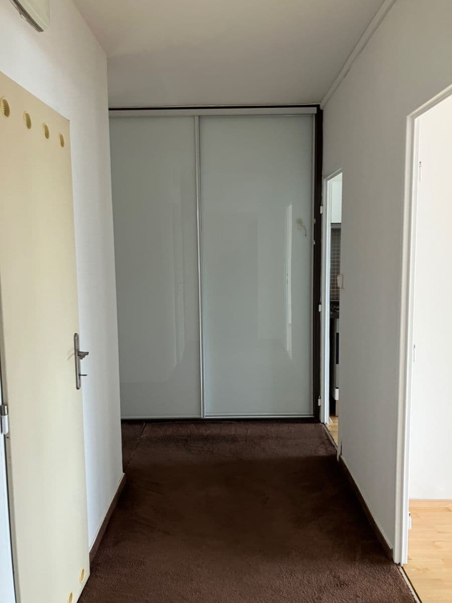 Predaj bytu 3-izbový 92 m², Aubrechtové, Praha, Praha Predaj bytu 3-izbový 92 m², Aubrechtové, Praha, Praha