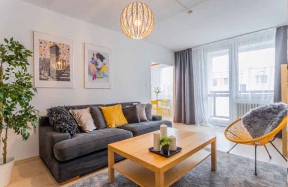 Predaj bytu 2-izbový 69 m², Na rovinách, Praha, Praha Predaj bytu 2-izbový 69 m², Na rovinách, Praha, Praha